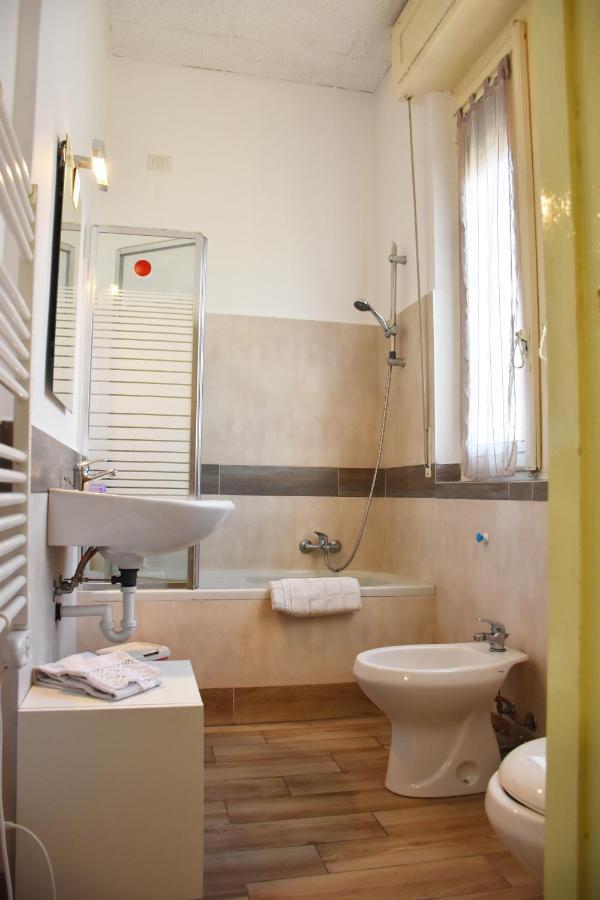B&B Via Roma Bernate Ticino Exteriér fotografie